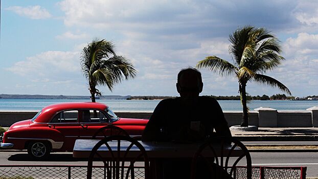 На Кубе участники протестов из-за энергокризиса разгромили офис компартии