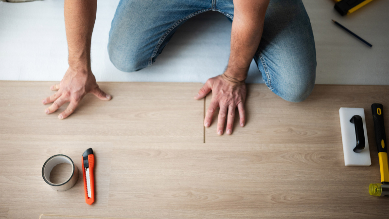 5 способов победить скрипучий ламинат своими руками