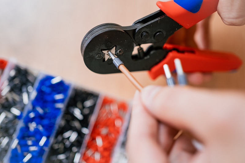 Как соединить алюминиевые провода: 4 способа