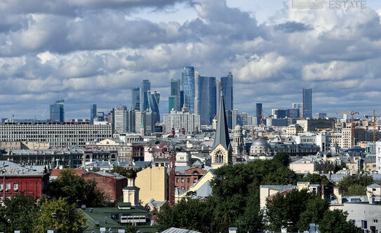 «Сталинка, я выбираю тебя!». Почему люди хотят жить в домах 30–50-х годов постройки