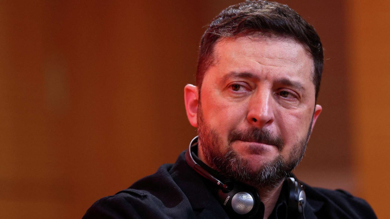 Зеленский сравнил переговоры по украинскому конфликту с "Санта-Барбарой"